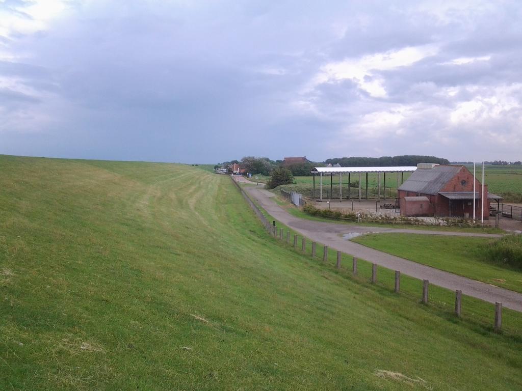 Bed & Breakfast Meinsma Moddergat ภายนอก รูปภาพ