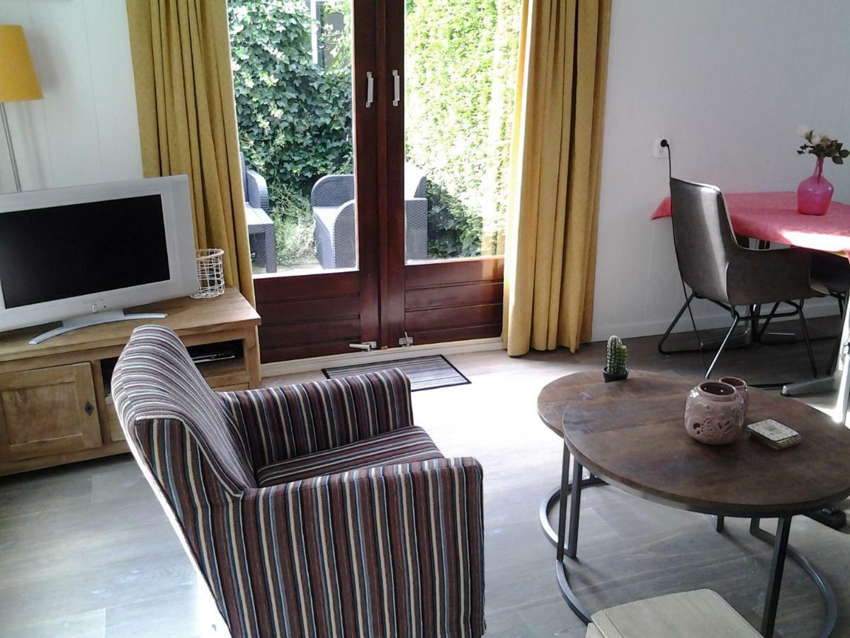 Bed & Breakfast Meinsma Moddergat ภายนอก รูปภาพ