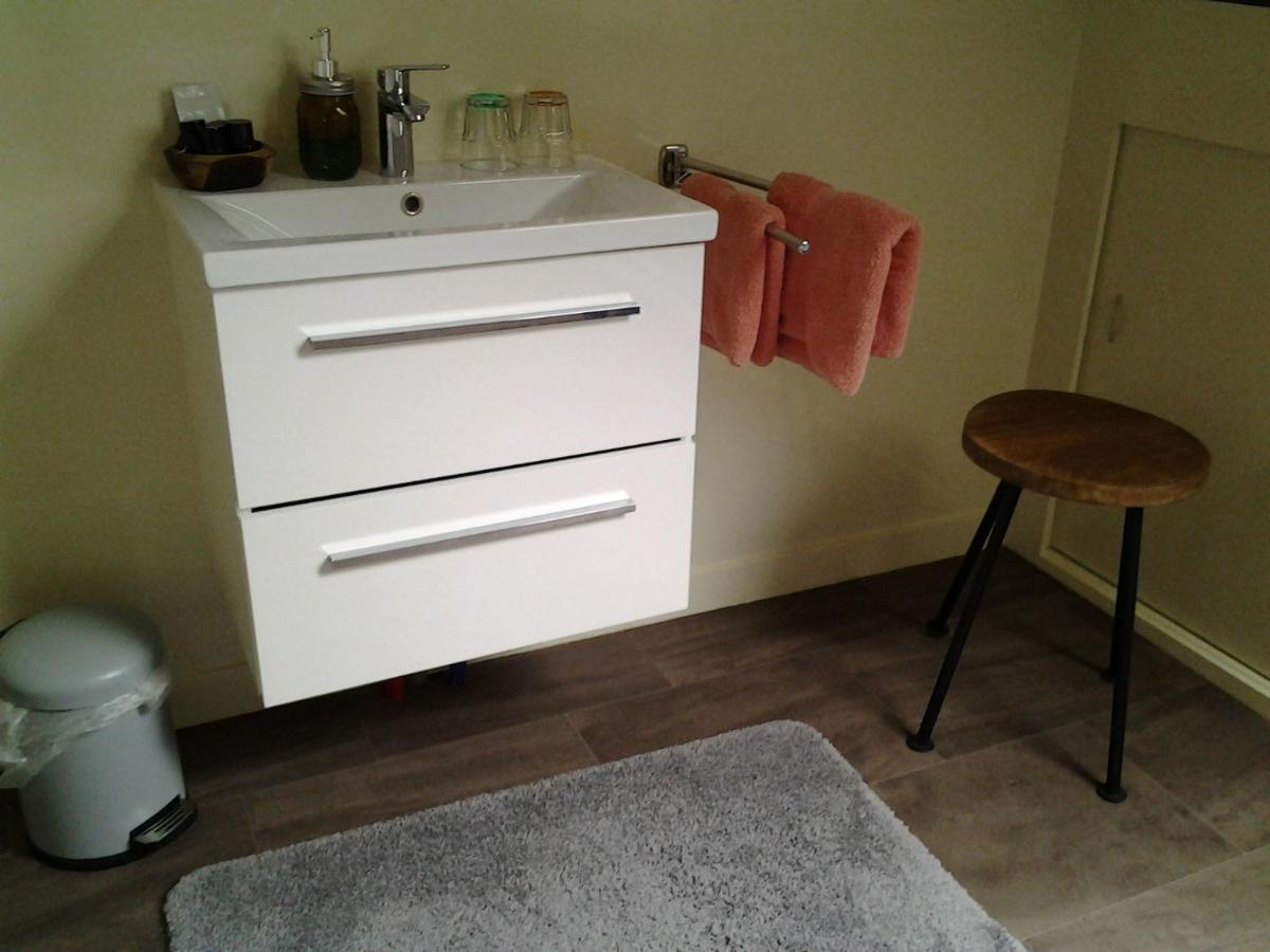 Bed & Breakfast Meinsma Moddergat ภายนอก รูปภาพ