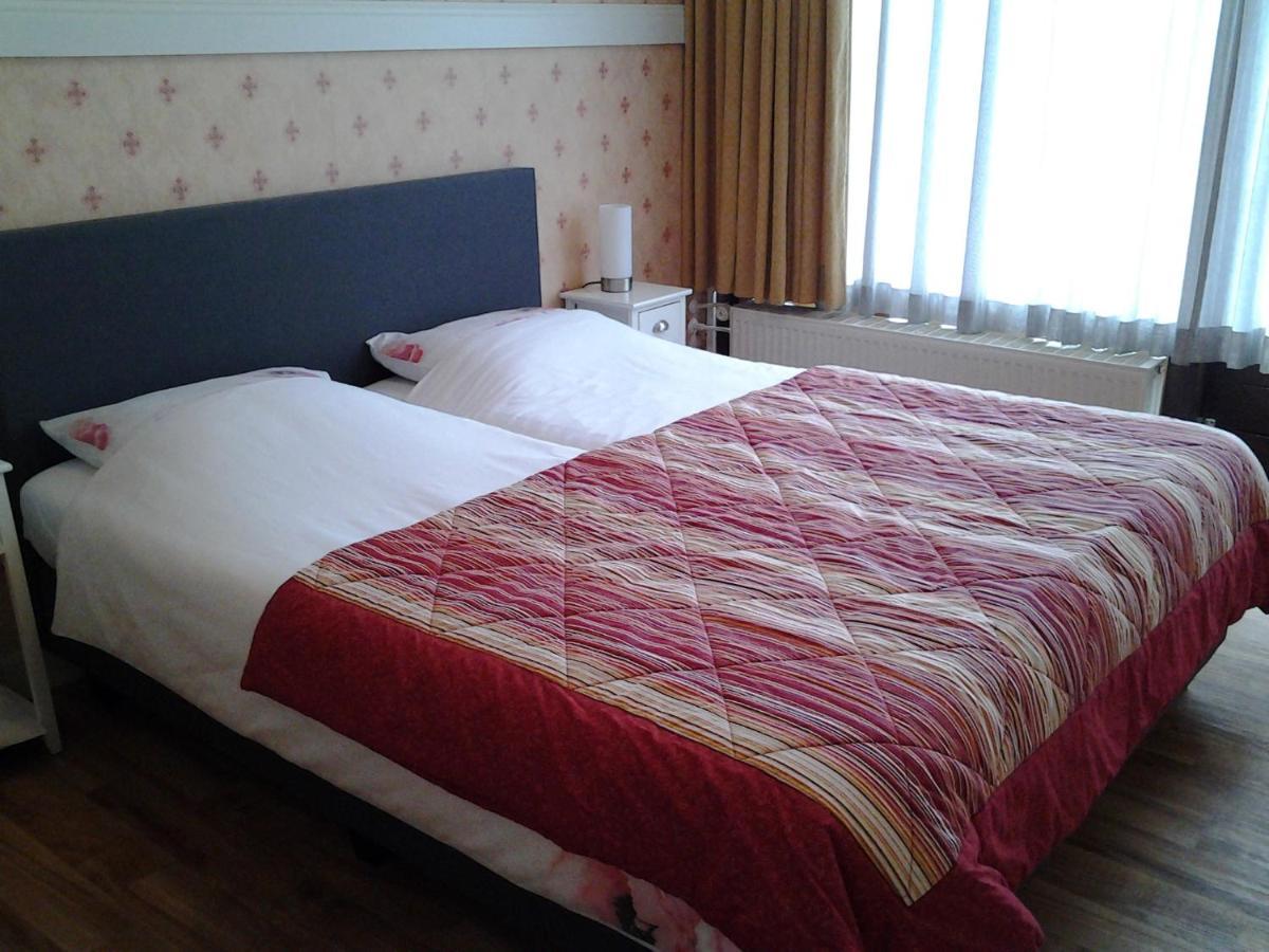 Bed & Breakfast Meinsma Moddergat ภายนอก รูปภาพ